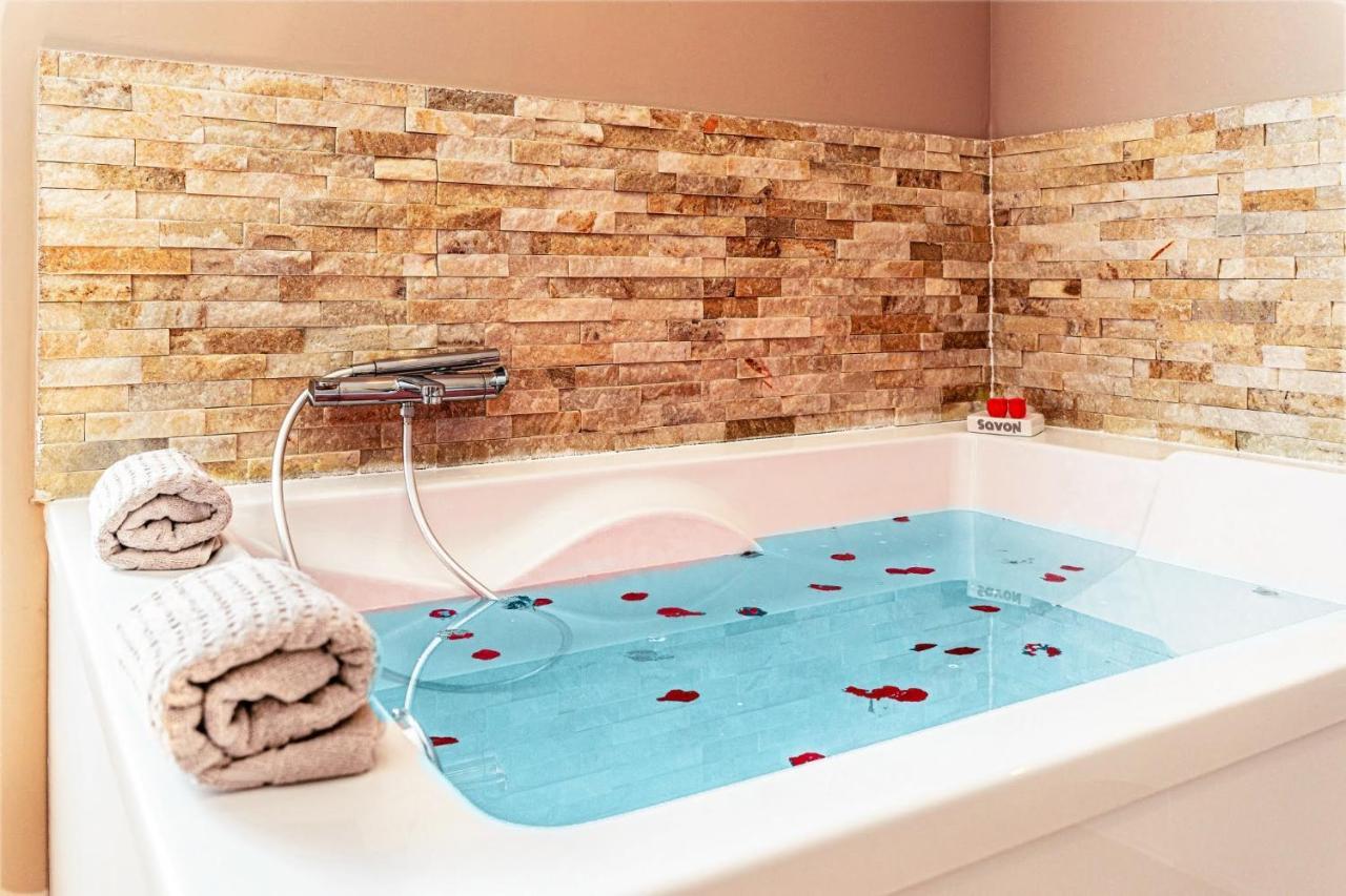 Baignoire Double Centre Port Apartment